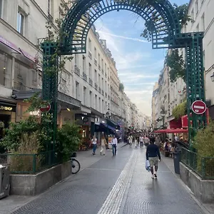  Apartment Rue Montorgueil